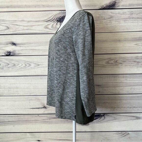 Eddie Bauer Heather Green V Neck Long Sleeve Top - Picture 4 of 8